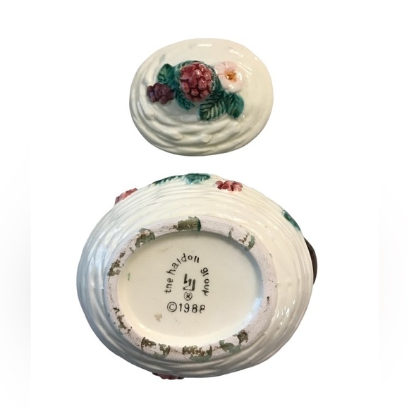 The Haldon Group Ceramic Blackberry Basket Sugar Bowl - Picture 6 of 9